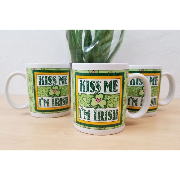 St. Patrick's Day Kiss Me I'm Irish 3 Drinking Coffee Mug Set New - Picture 5 of 5